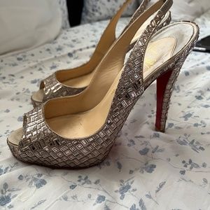 Christian Louboutin N° Prive Mosaique Slingback Peep-toe Pumps (size 7 1/2)
